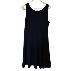 Sleeveless V-neck A-line Dress